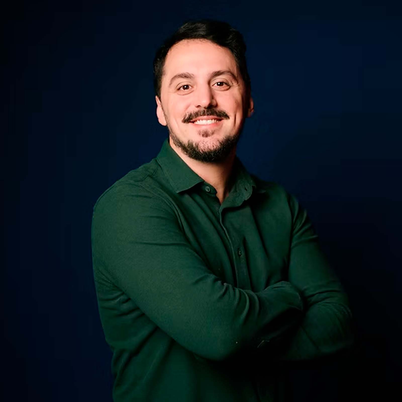 Dr. Gabriel Brito, fundador do Instituto Educar com Evidências